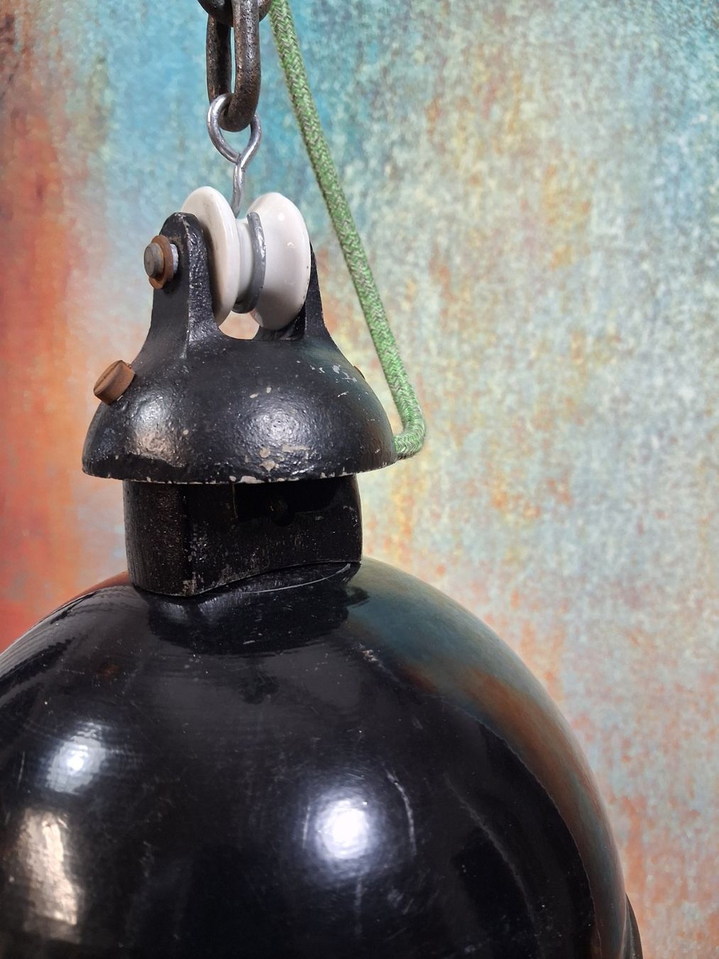 Lampen: Restaurierte grosse Emaille Industrie Lampe – Gebraucht aus Winterthur von lampenretter 2