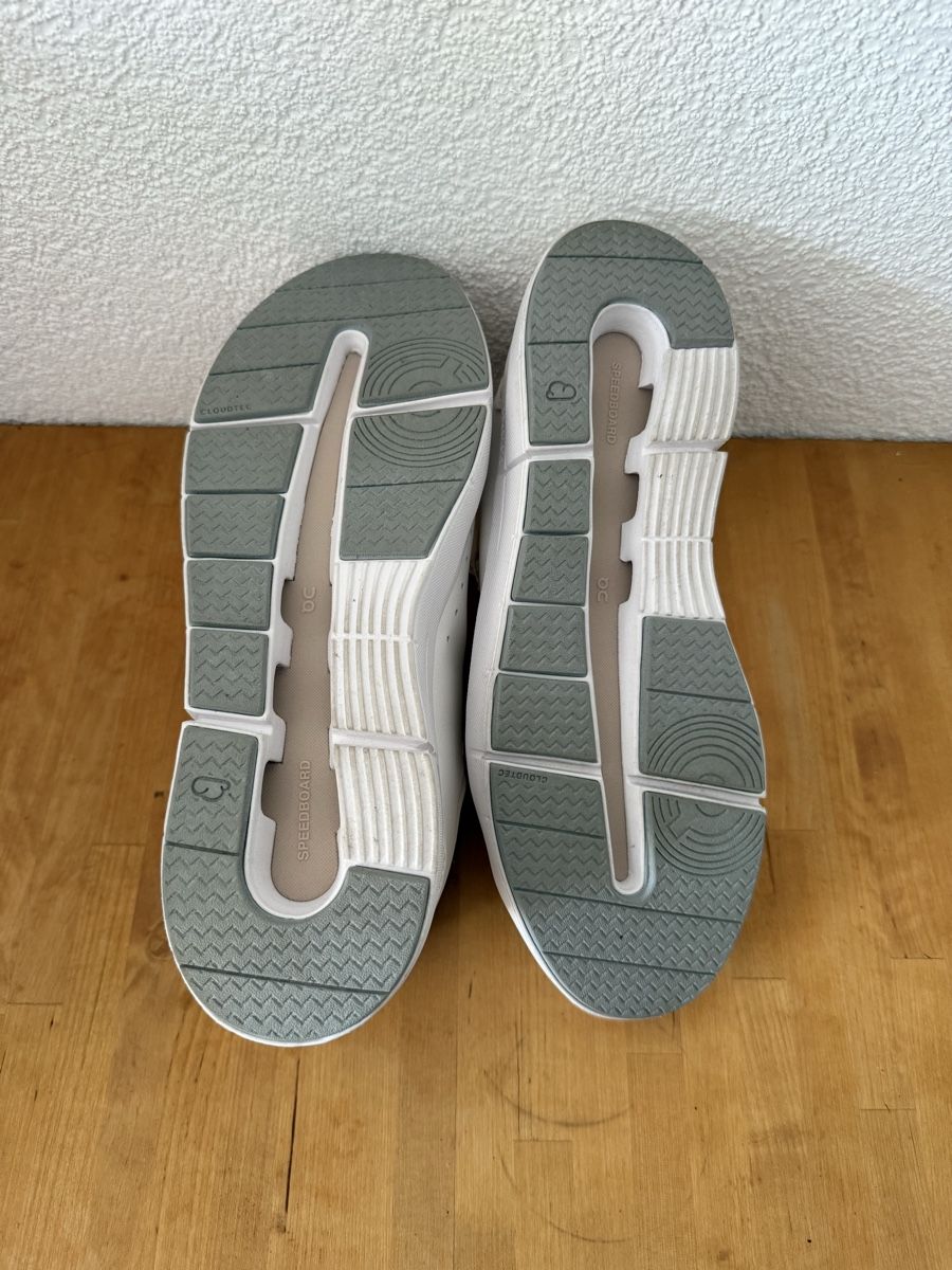 Scarpe da donna: Chaussures On - Roger  – Nuovo (secondo la descrizione) da Gland venduto da taf_20 2