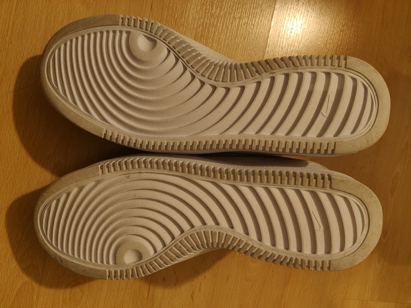 Nike Scarpe da uomo: nike ähnlich airforce 1 leomuster – Usato da Oberglatt ZH venduto da c_ly 4