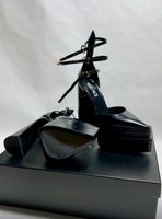 VERSACE POINTY AEVITAS - Brandnew