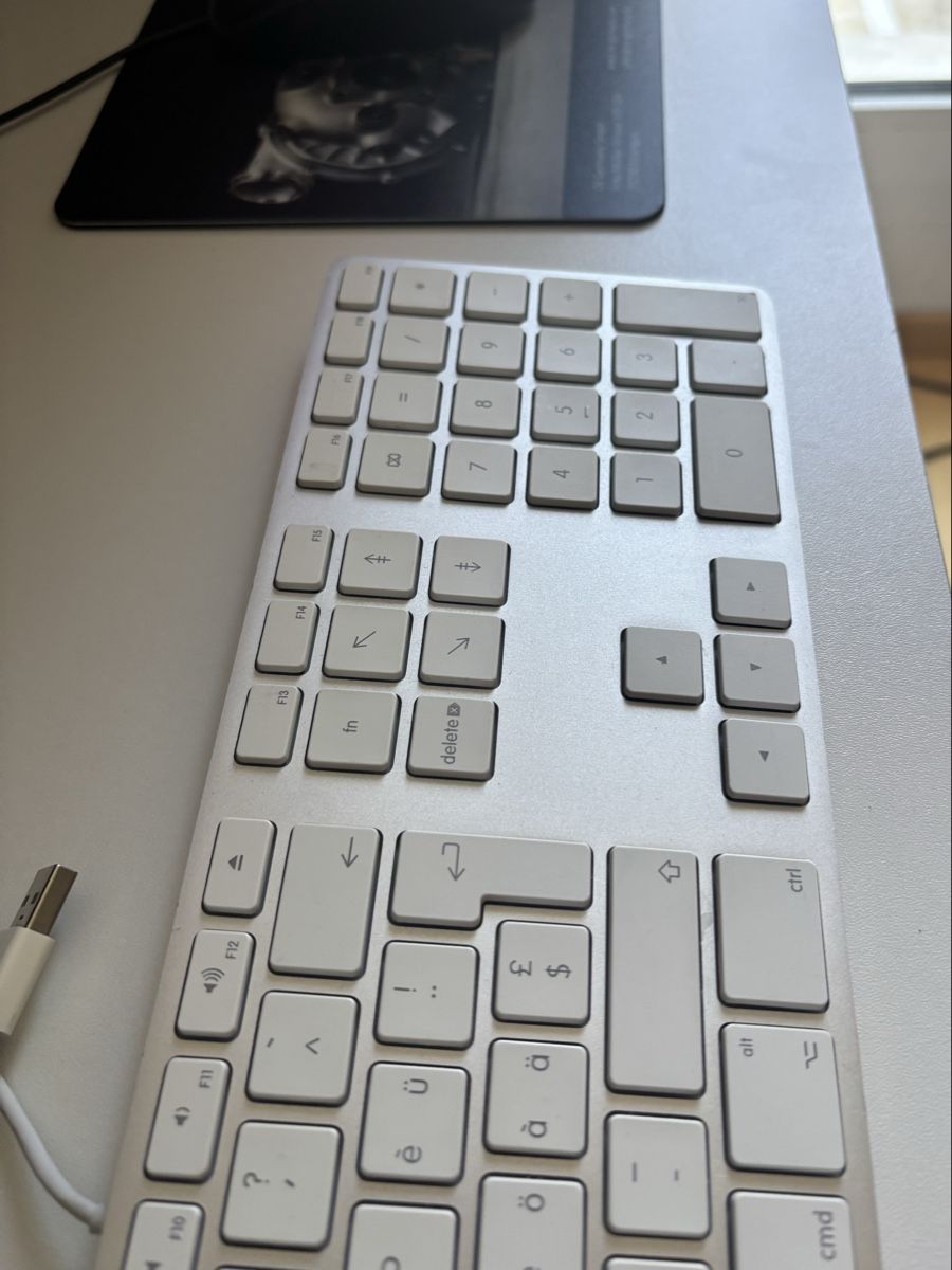 Apple Claviers: Apple Keybord with USB Cable – D'occasion à Crissier par NK_VD 5