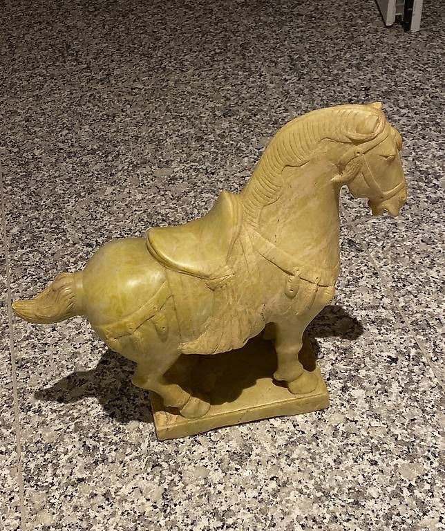Sculture & Statue: Pferdskulptur aus Speckstein – Usato da Basel venduto da AS_4050 1