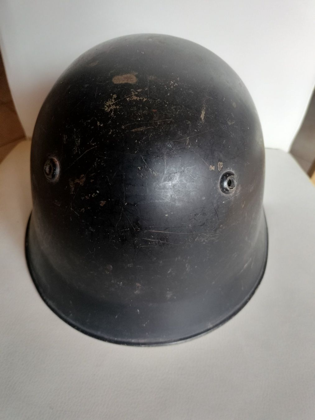 Schweizer Armee Pompieri: Antiker Schweizer Feuerwehr Stahlhelm – Usato da Schwanden Sigrisw venduto da len_9yqg 2