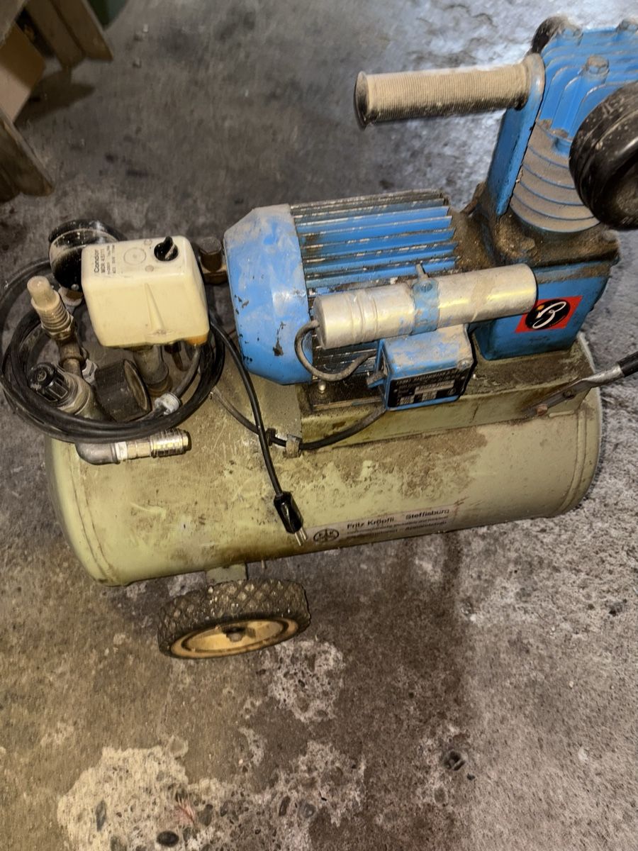 Compressori: Kompressor – Difettoso da steffisburg venduto da fluehli368 1