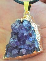 Halskette D-412 – Amethyst Cluster mit goldener Fassung
