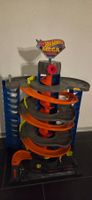 Tolle Hot Wheels Bahn Parkhaus