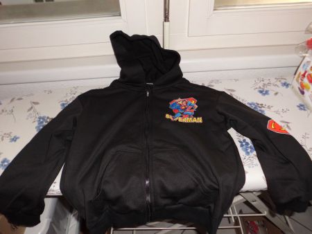 SUPERMAN HOODIE JACKE (Grösse 7-8 Jährig)