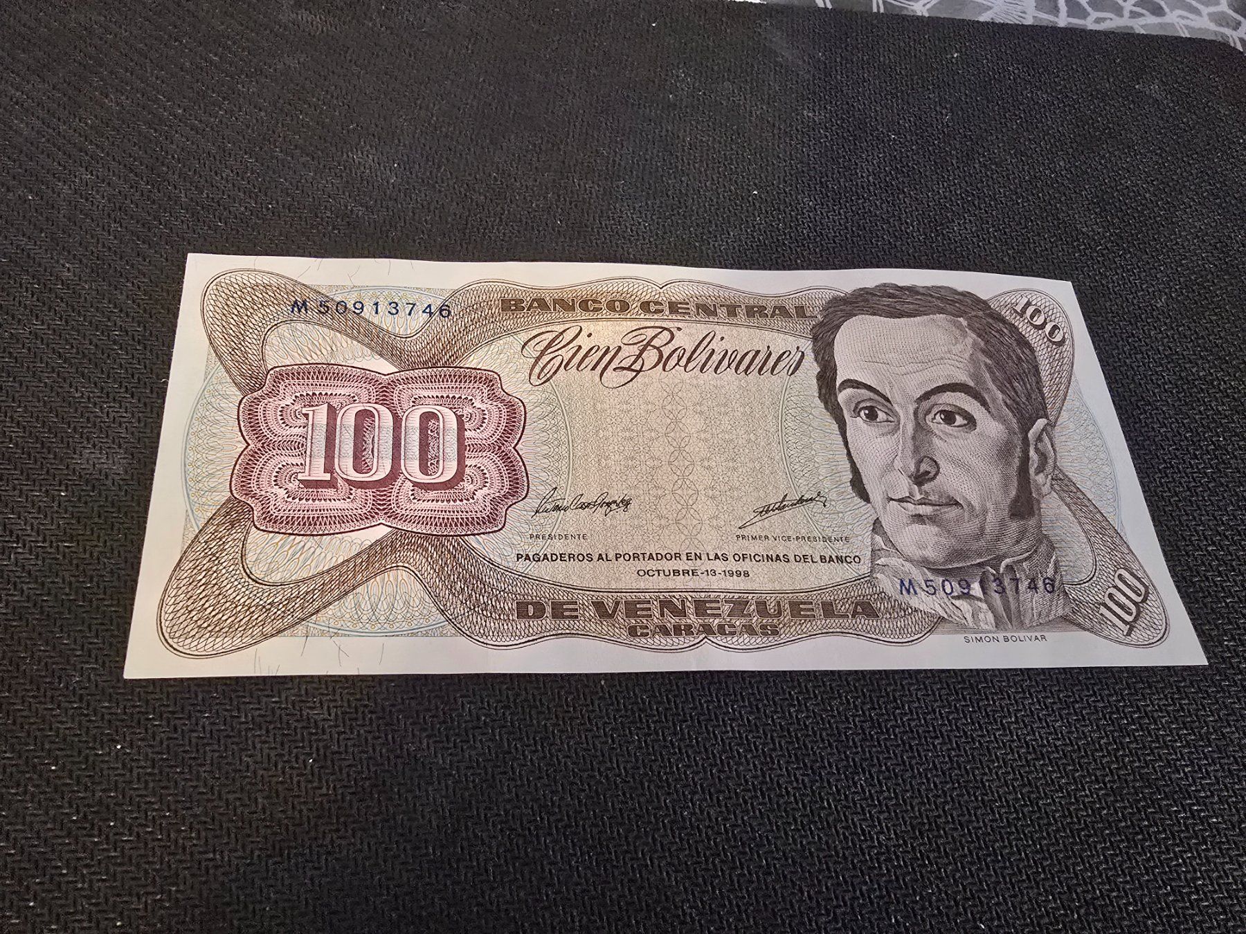 Banconote: Billet Venezuela 100 – Nuovo (secondo la descrizione) da Petit-Lancy venduto da Minnie26