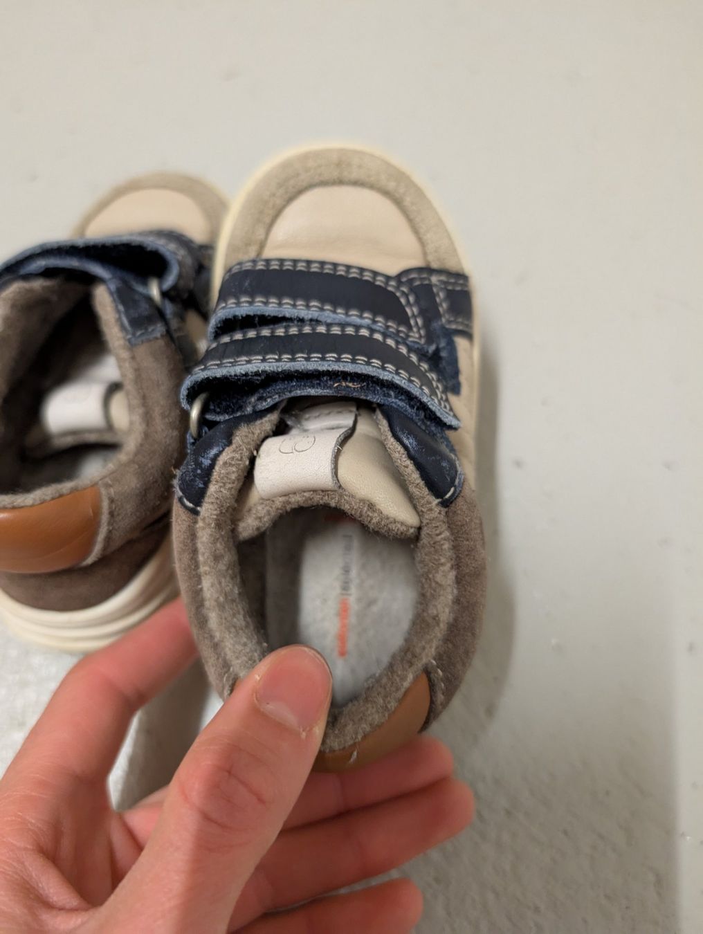 Elefanten Schuhe für Jungen: Elefanten Lauflernschuhe Gr. 21, gebraucht – Gebraucht aus Zug von vik_8fdf 2