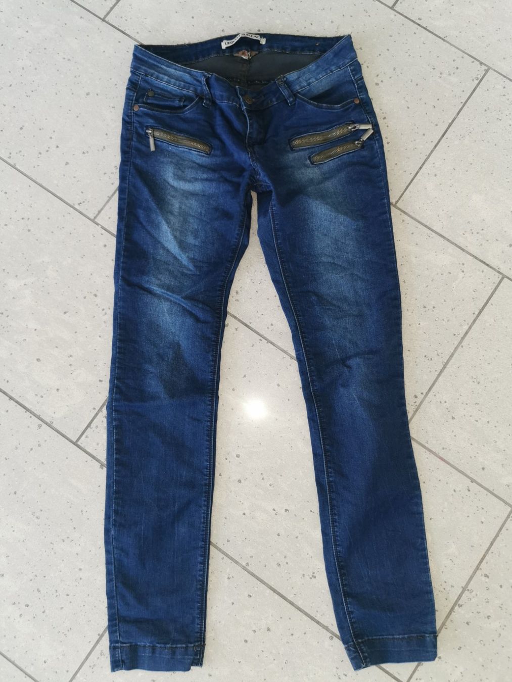 Jeans: Blaue Jeans, Gr. M, Urban Surface – Neu (gemäss Beschreibung) aus Malters von Wahni81