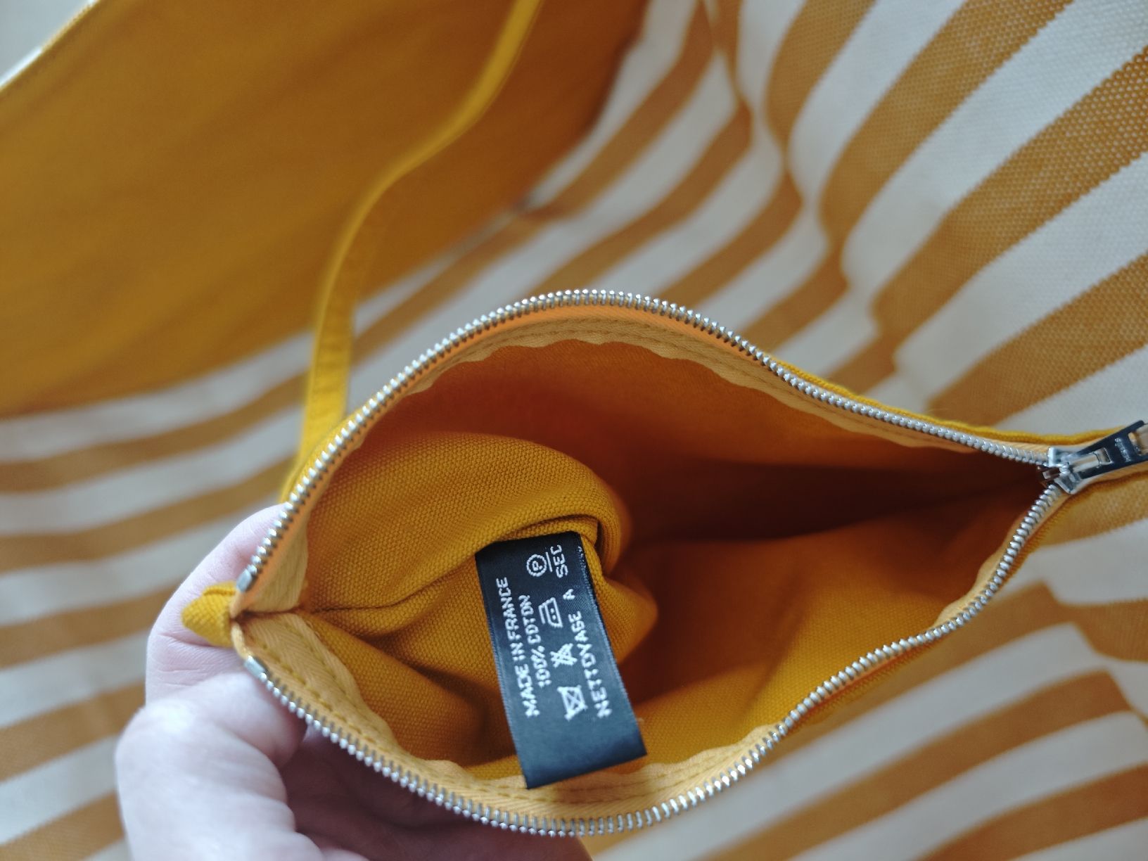 Hermès Taschen für Damen: HERMÈS Cannes Tote Bag Canvas Strandtasche – Gebraucht aus Erlenbach ZH von nlh 5