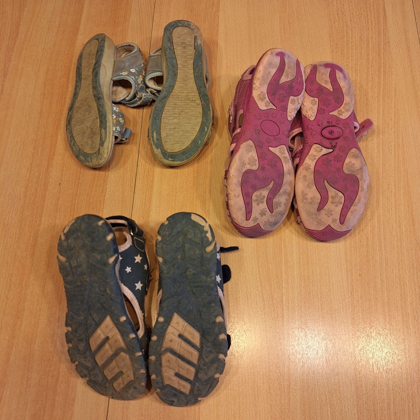 Scarpe per ragazzi: Kindersandalen Gr. 30 und Gr. 32 – Usato da Bülach venduto da blackhawk21 1