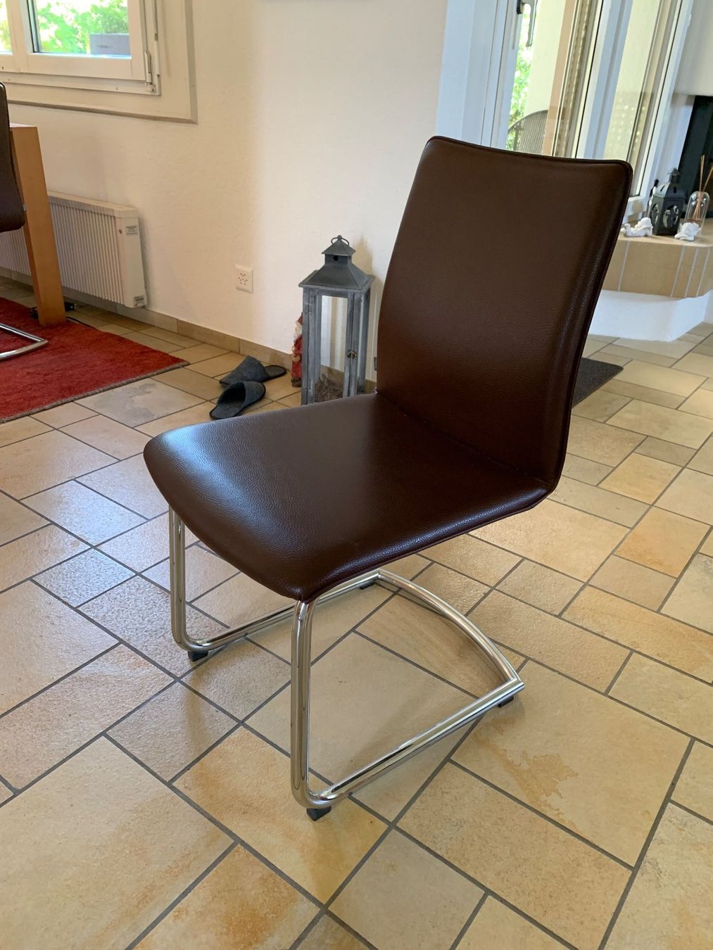 Chaises: 6 Leder-Stühle – D'occasion à Birr par Lotus23 1