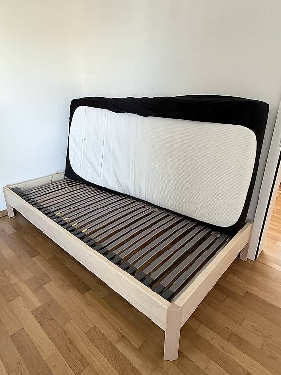 Letti: Bett mit Matratze 90cm x 200cm – Usato da Luzern venduto da sev_xh85 1
