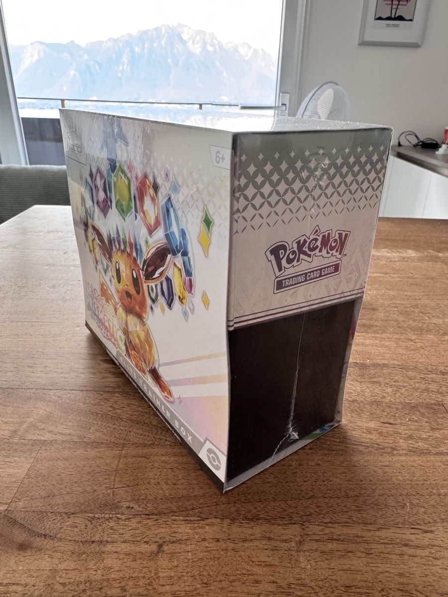 Pokémon Cartes à collectionner: ETB Prismatic Evolutions  – Neuf avec emballage d'origine à Chernex par rus_hk5v 1