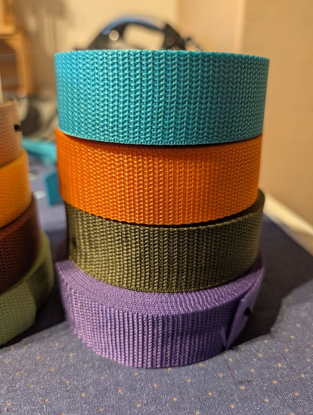 Nastri decorativi: Polyester Gurtband div. Farben und Breite – Nuovo (secondo la descrizione) da Zofingen venduto da cos_xqr8 1