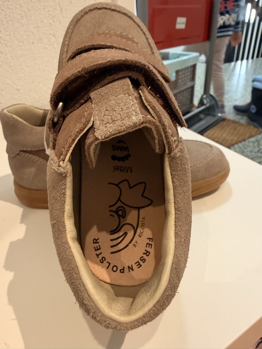 Chaussures garçon: Kinderschuhe Sympatex – Neuf avec emballage d'origine à Regensdorf par Cla_yd2g 2