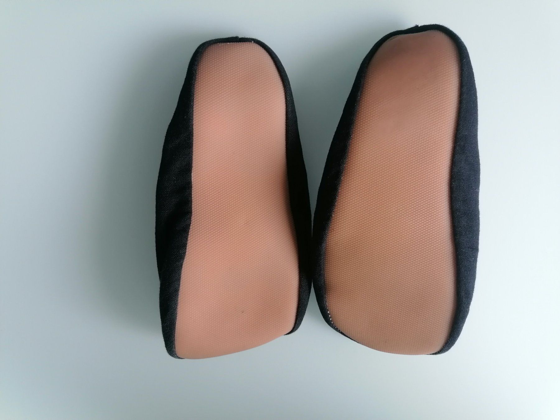 Schuhe für Jungen: Guter Zustand: Turntäppeli 33/34 – Gebraucht aus Uster von Smilla07 2