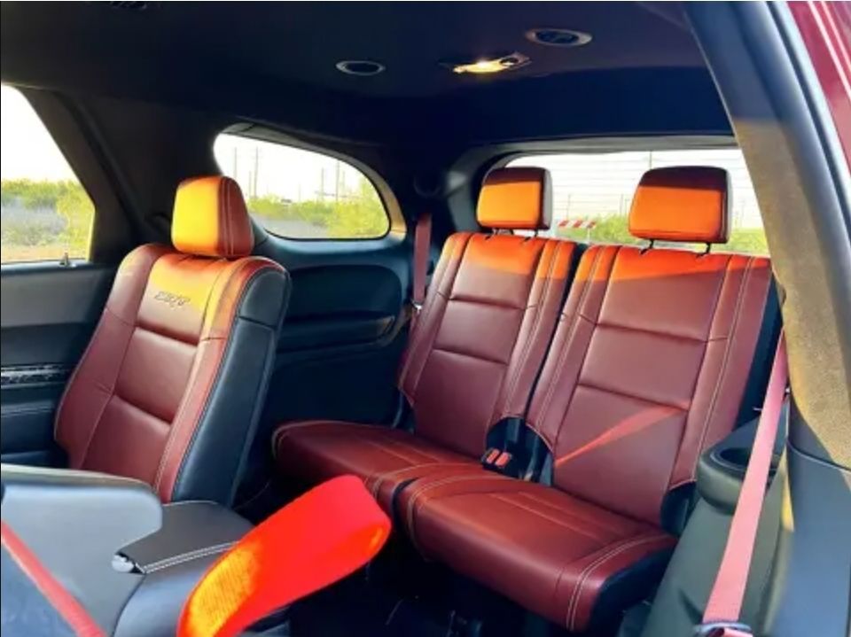 Dodge Autos: DODGE Durango SRT Hellcat (6200 Km) – Gebraucht aus Oberhasli von General-Dealer 9