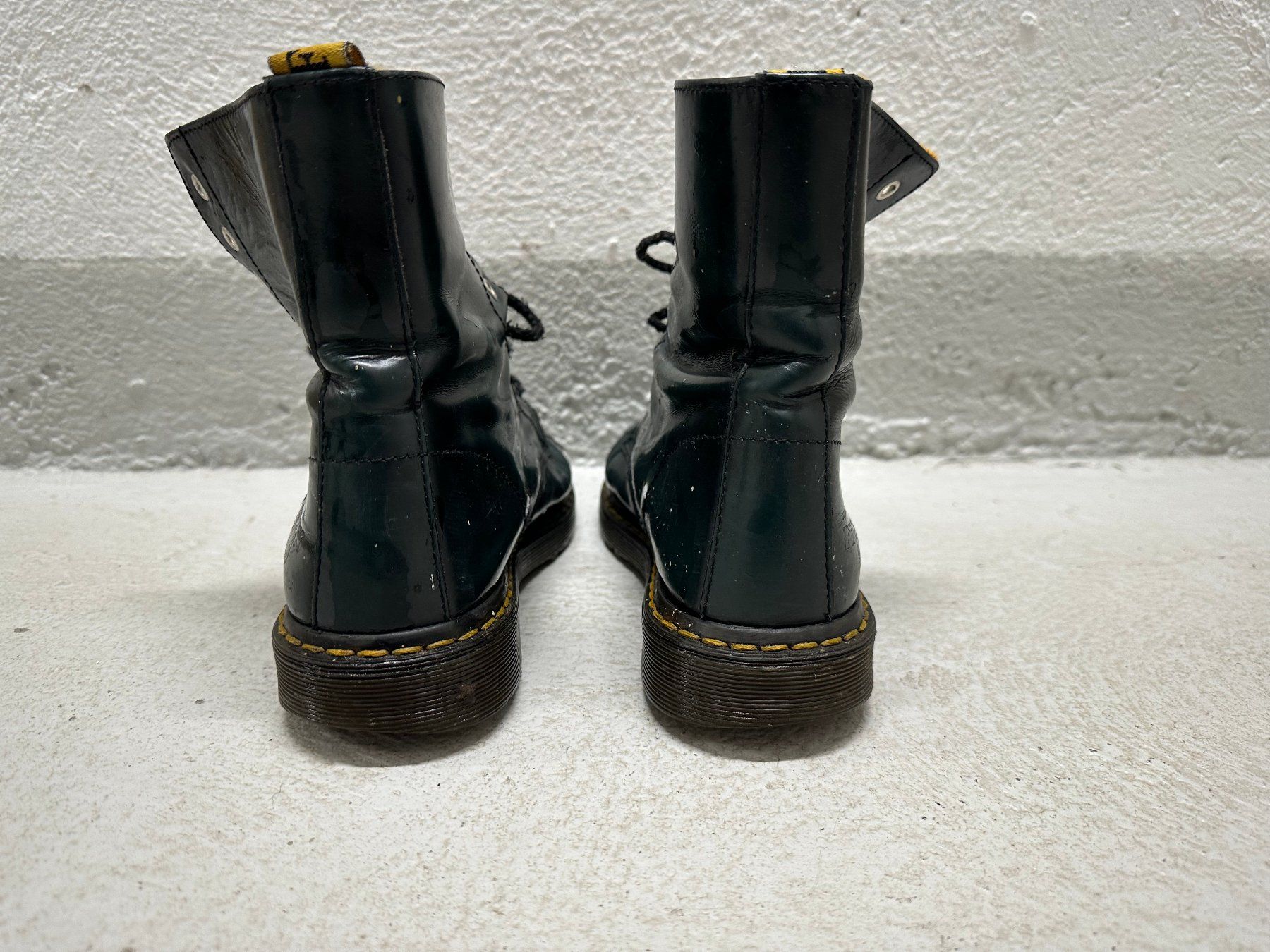Scarpe per ragazzi: Vintage Schuhe wie "Doc Martens" Gr. 36 – Usato da Winterthur venduto da nelead 1
