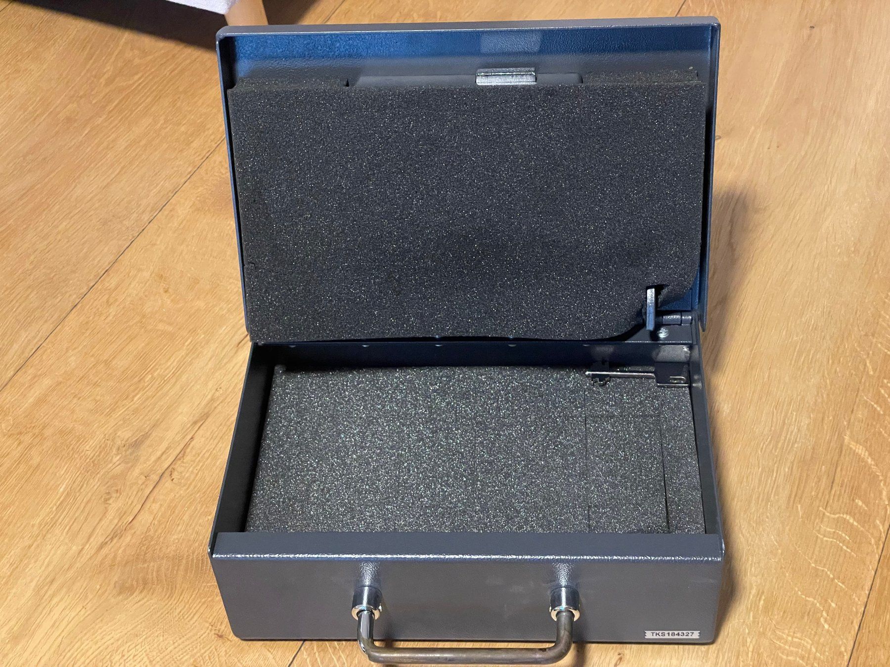 Coffre-fort: Amsec PS1208EZ Handgun Safe – D'occasion à Meilen par manaraxi