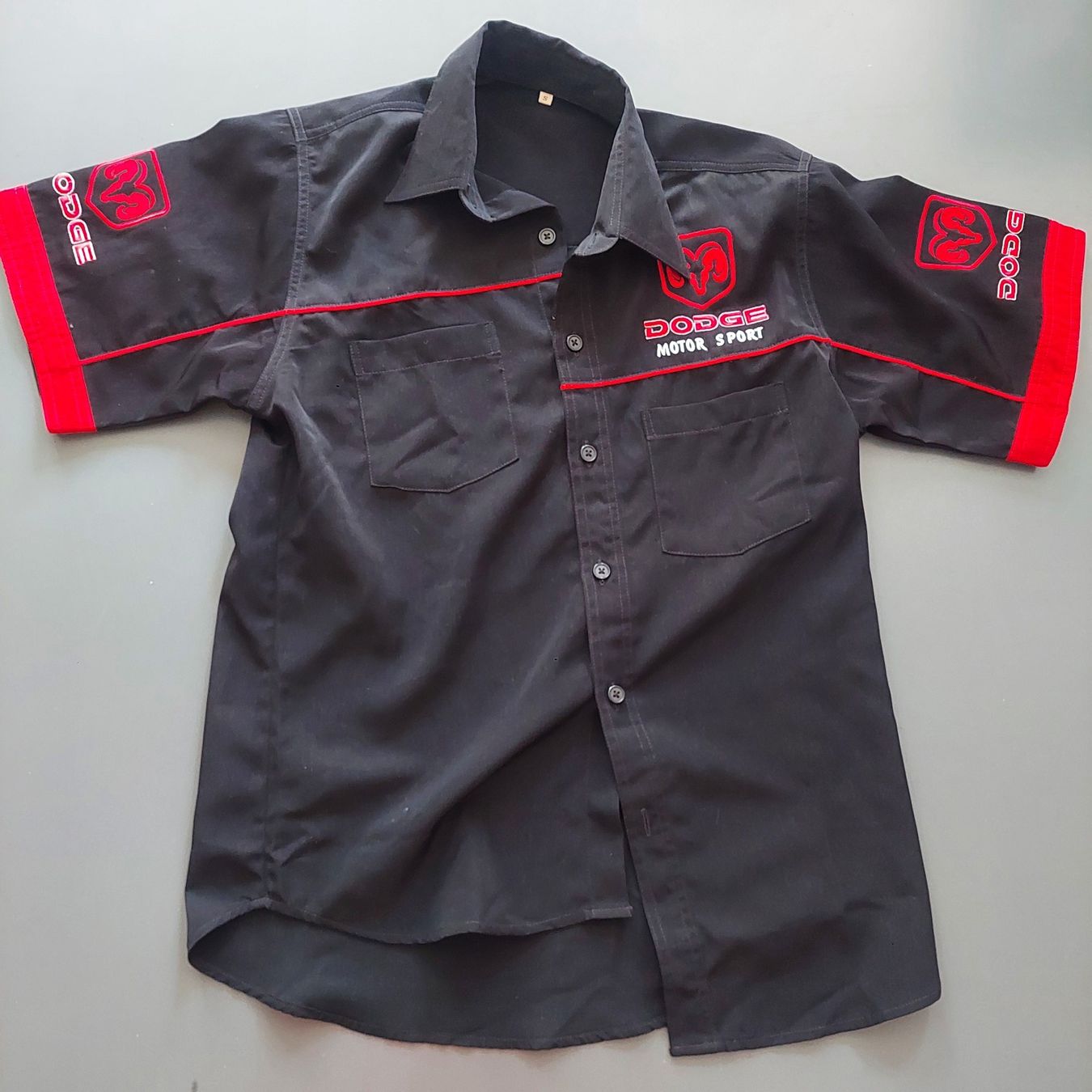 Camicie: Dodge Hemd Gr.S – Usato da Ermenswil venduto da Ingram0