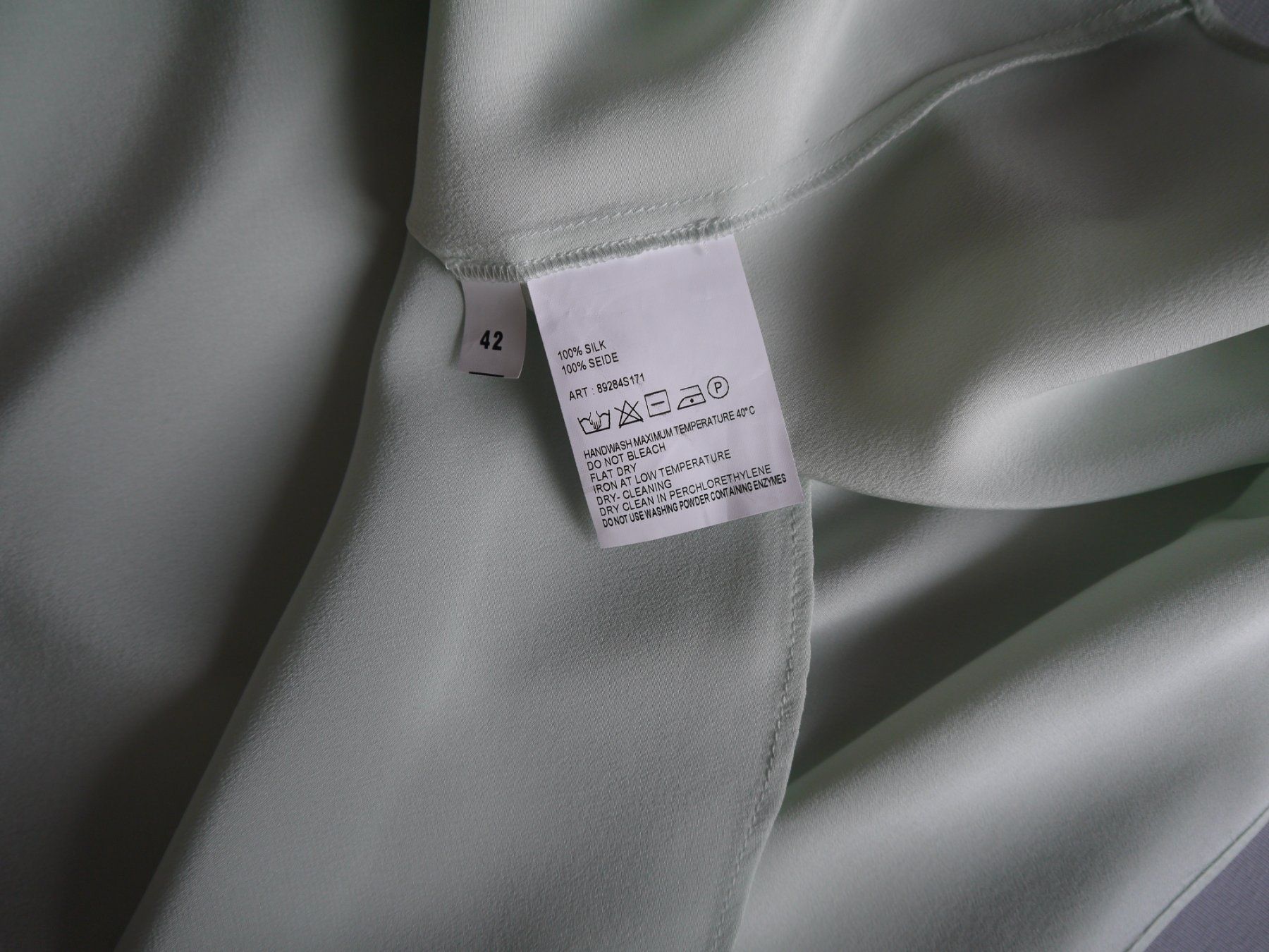 Repeat Blusen: REPEAT Bluse aus Seide / Gr.42 – Gebraucht aus Hagendorn von Blaf 2
