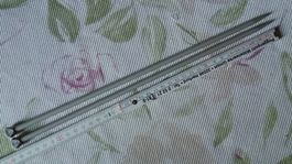 ein Paar Stricknadeln AERO 7mm guter Zustand Kunststoff