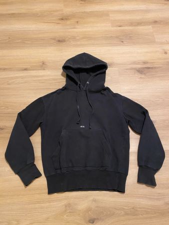 Hoodie noir à capuche