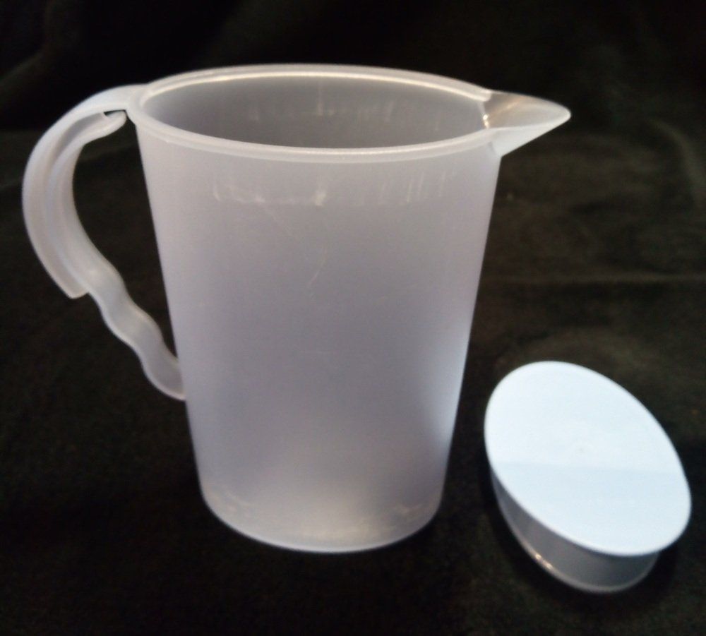 Tupperware Contenitori & Simili: TUPPERWARE Set - 7-teilig - Vorratsdosen, Shaker, Messbecher – Usato da Werdenberg venduto da EXA-Secondhand 8