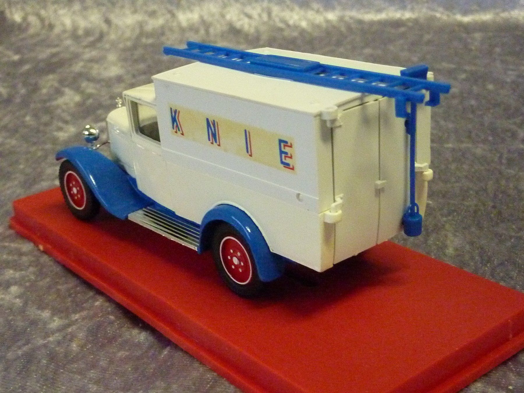 Citroën Modellini d'auto: Citroen C4 Knie 1934 – Nuovo (secondo la descrizione) da Dürrenäsch venduto da modellautos4you 3