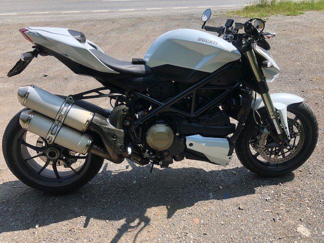 Ducati Strasse: Ducati Streetfighter 1099 – Gebraucht aus Disentis/Mustér von  1