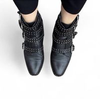 black ankle boots size 40