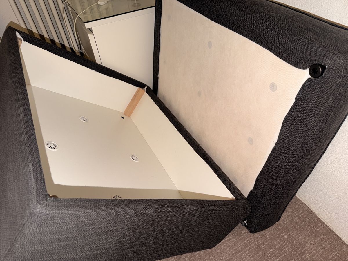 Ikea Hocker: Ikea Hocker mit Aufbewahrung – Neu (gemäss Beschreibung) aus Hunzenschwil von VanessaB39 1