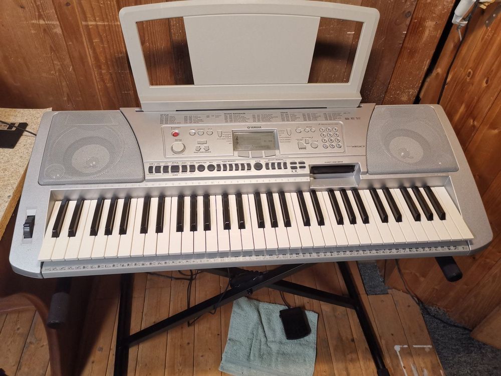 Keyboard Yamaha PSR450 Kaufen auf Ricardo