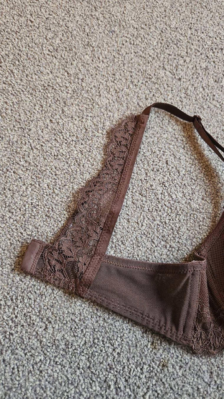 Hunkemöller Altra biancheria intima: Hunkemöller BH 75C – Usato da Sax venduto da Kieselstei 3
