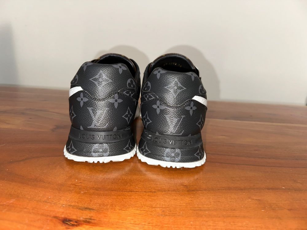 Louis Vuitton Scarpe da uomo: Louis Vuitton Run Away Sneaker 👟 Gr. 46 – Usato da Zürich venduto da swizzmember 2