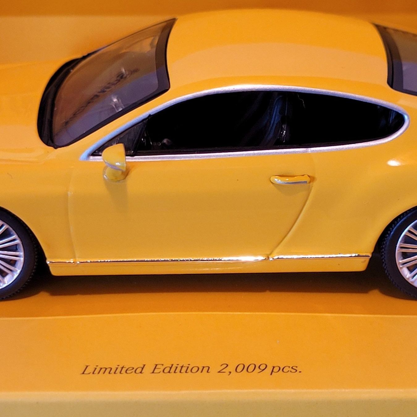 Bentley Modellini d'auto: Bentley Continental GT 2008 – Nuovo e nell'imballaggio originale da Chézard-St-Martin venduto da AlPat-Collections 3