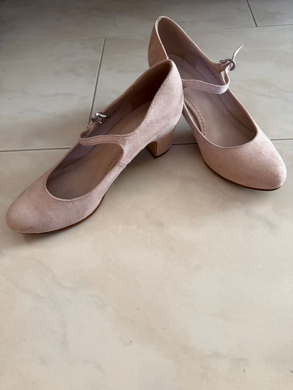 Schuhe für Mädchen: Schuhe Graceland rosa – Gebraucht aus Muri AG von sabri_25
