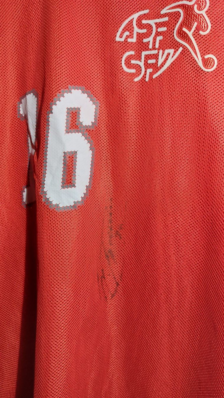 Puma Leibchen & Hosen: Schweizer Nati Trikot 08/09 Gr. S #16 Barnetta – Gebraucht aus Hedingen von Turicun25 4