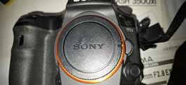 Sony Alpha  99 M2  Mit Seitenhalterung Versand+Verpackung