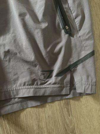 Gymshark Shorts grau Grösse L guter Zustand