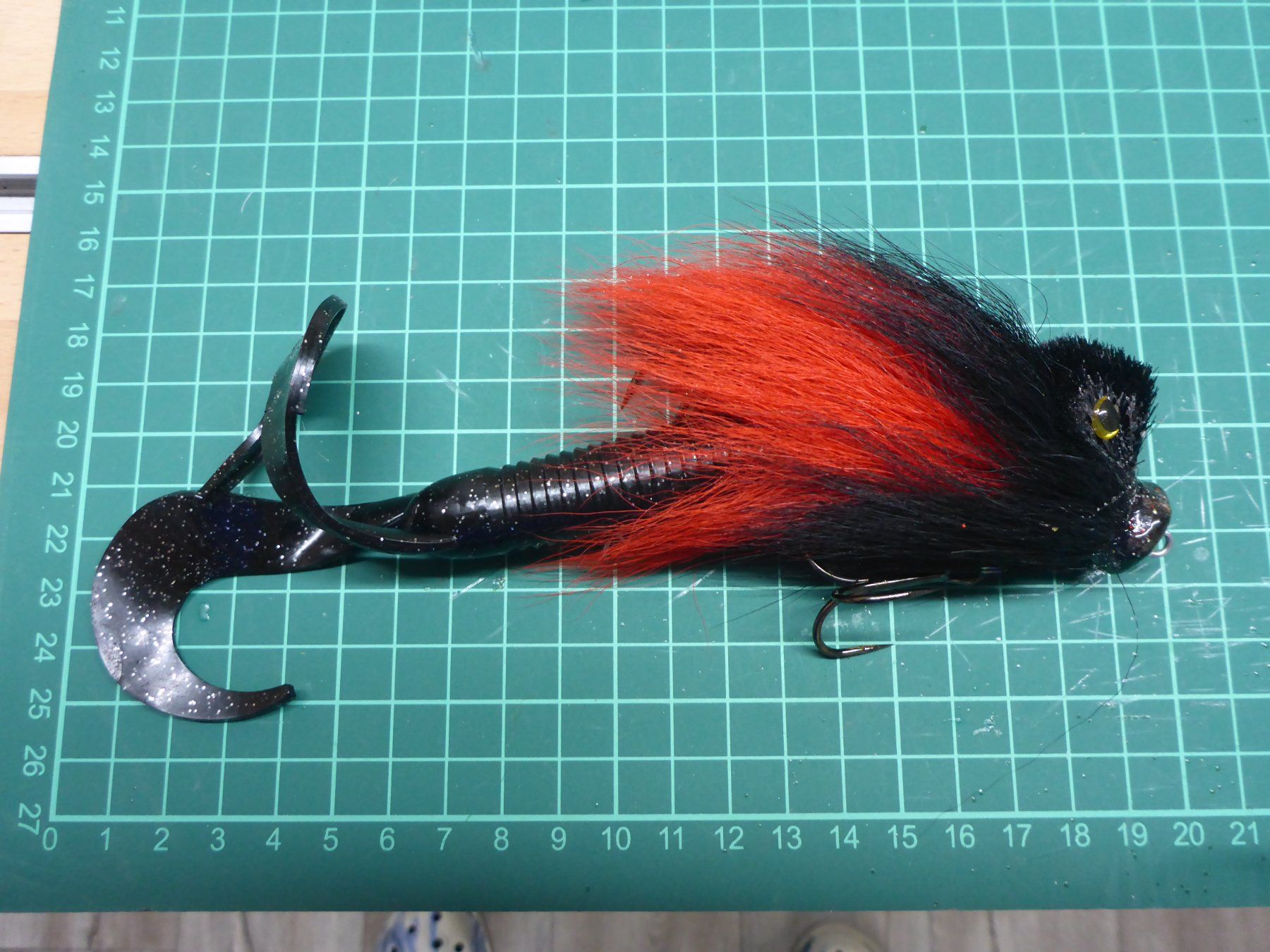 Esche: Hechtköder: Strike Pro Miuras Mouse MINI Schwarz/Rot – Usato da Toffen venduto da Biff2 1