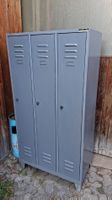 Garderobenschrank