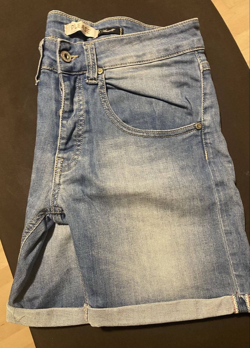 Please Jeans Jeans: super weiche Jeans Shorts Please – Usato da Zizers venduto da comia 2