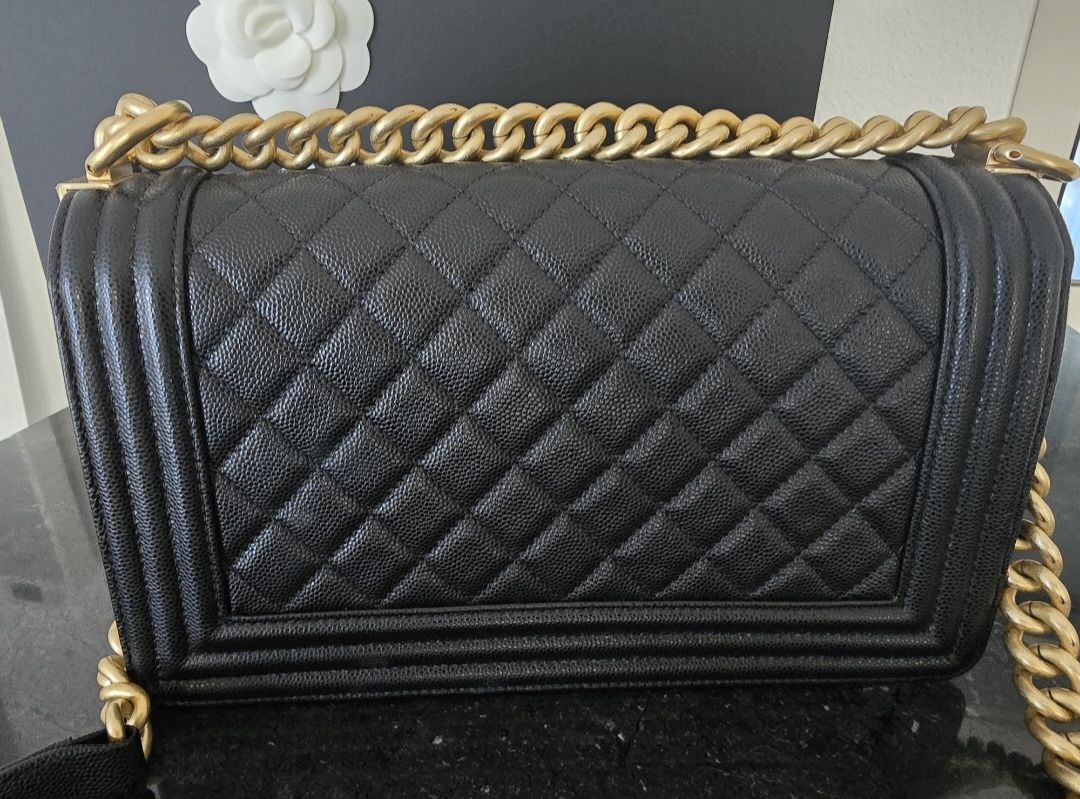 Chanel Borse da donna: Neue Chanel Boy Medium mit Rechnung – Nuovo (secondo la descrizione) da Thalwil venduto da Nikkita2 8
