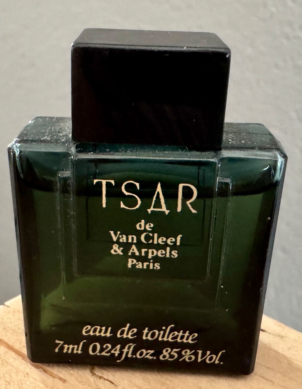 Van Cleef Parfum & Eau de Toilette: Seltene Parfum Miniatur TSAR - VAN CLEEF & ARPELS - 7 ml – Gebraucht aus Rothrist von Luckywinner
