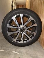Toyota Corolla Cross 18” Original Felgen + Dunlop 225/50 R18