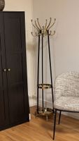 Garderobe edel