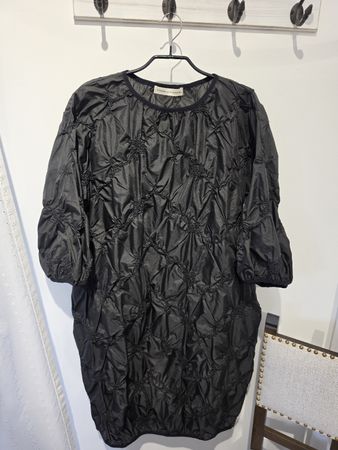 Kleid HINDHIAL & SKUDELNY schwarz Grösse L neuwertig